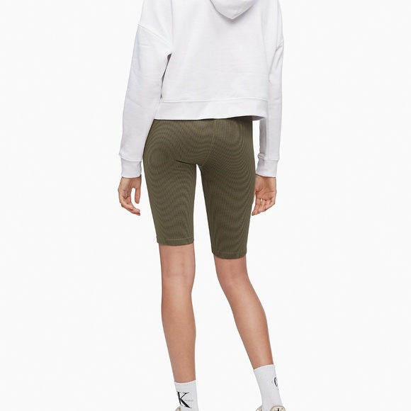 Calvin Klein White Hoodie - Picture 2 of 4